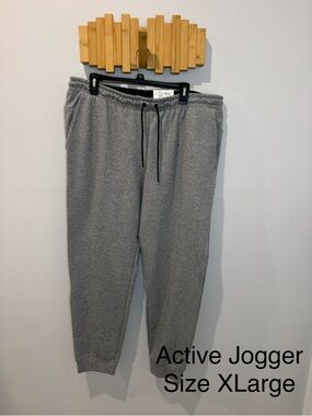 Men's Gray Active Joggers with Drawstring
